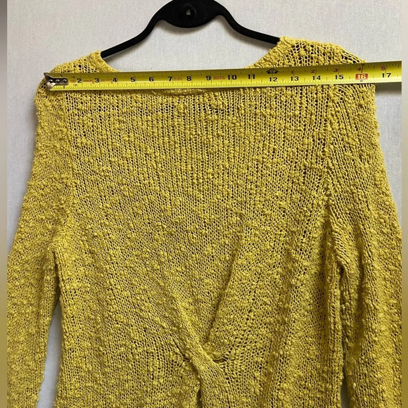 Anthropologie Yellow Bird Peaked Pointelle V-Neck knit  Sweater Sz S - Picture 13 of 13